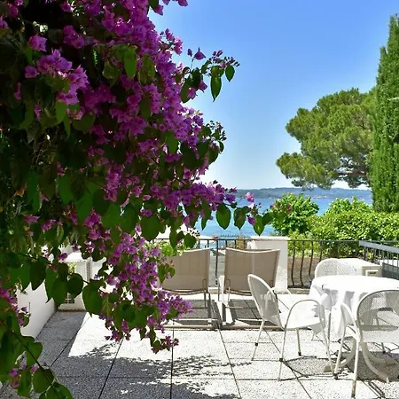 Pace Hotel 3*