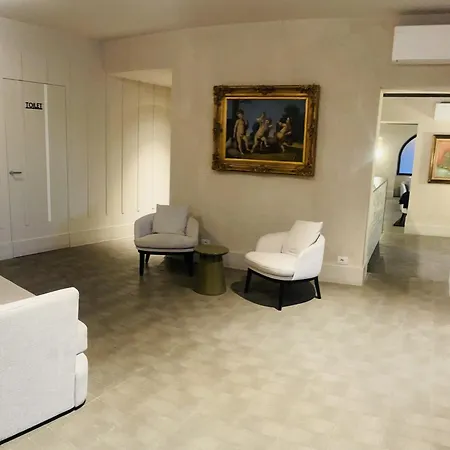 Pace Hotel 3*